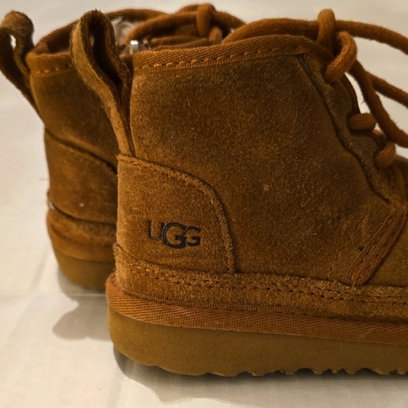 UGG Neumal II Chukka Tan Suede Toddler Boots sz 8 - Picture 10 of 10
